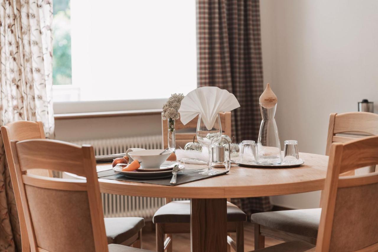 Wellness Aparthotel Panorama Alpin - Ferienwohnungen Jerzens Im Pitztal Luaran gambar