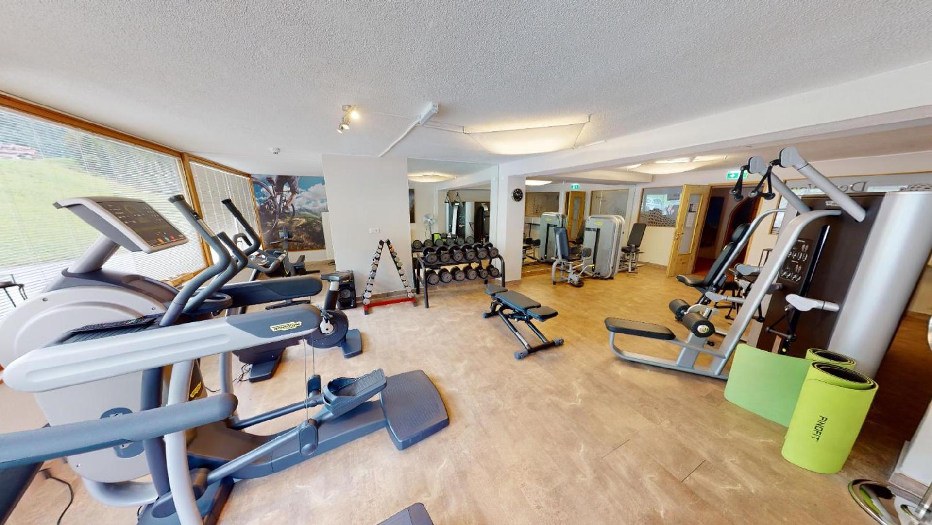 Wellness Aparthotel Panorama Alpin - Ferienwohnungen Jerzens Im Pitztal Luaran gambar
