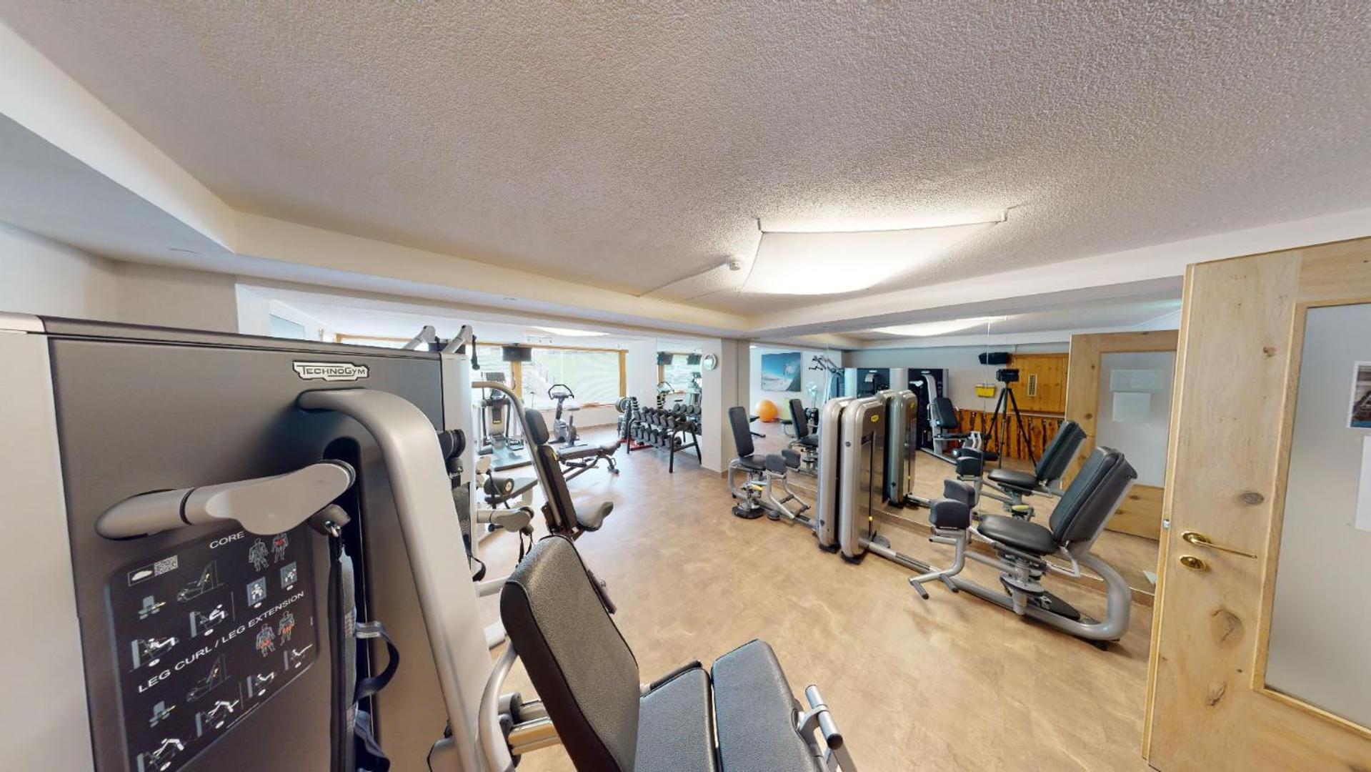 Wellness Aparthotel Panorama Alpin - Ferienwohnungen Jerzens Im Pitztal Luaran gambar