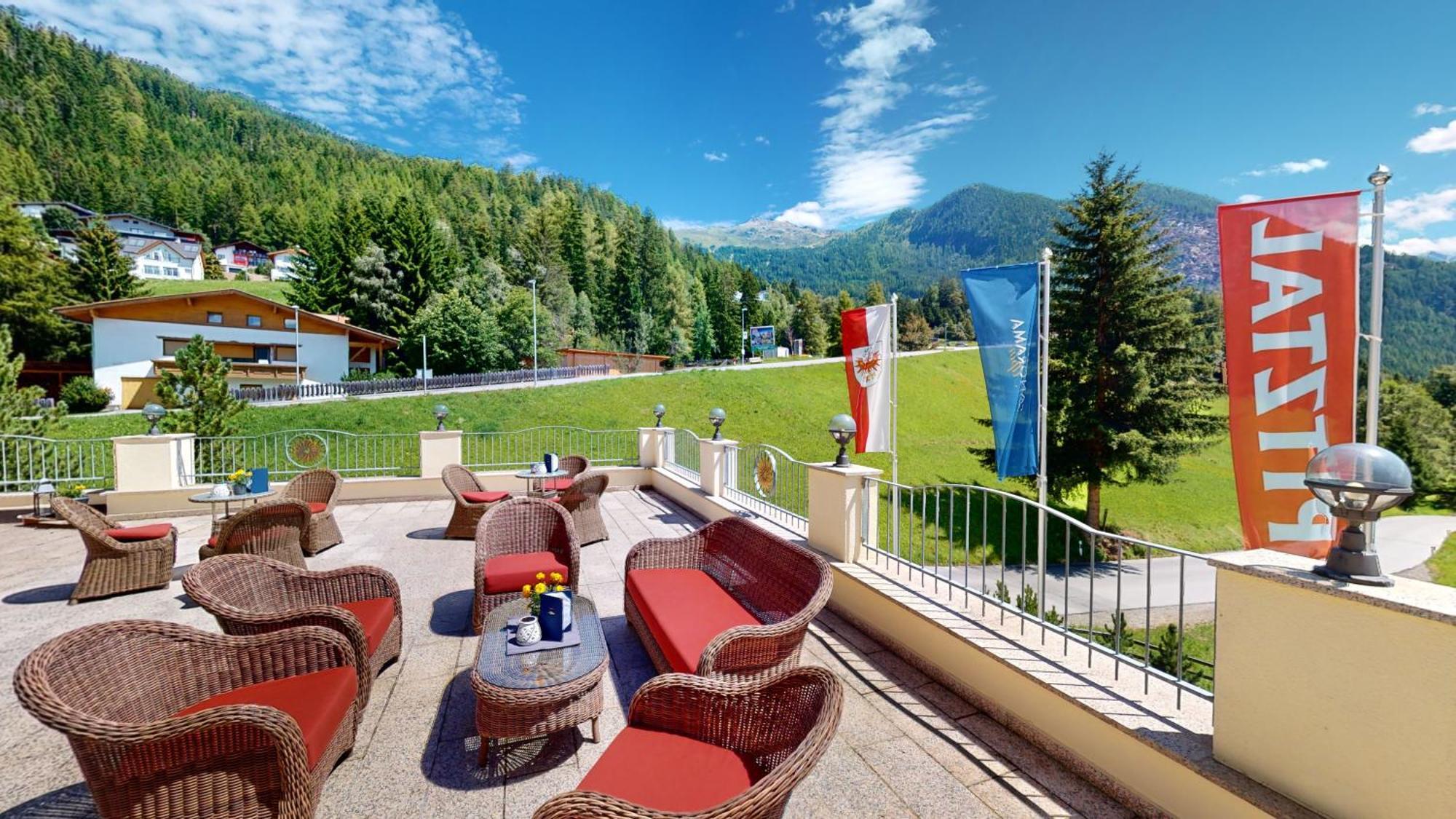 Wellness Aparthotel Panorama Alpin - Ferienwohnungen Jerzens Im Pitztal Luaran gambar