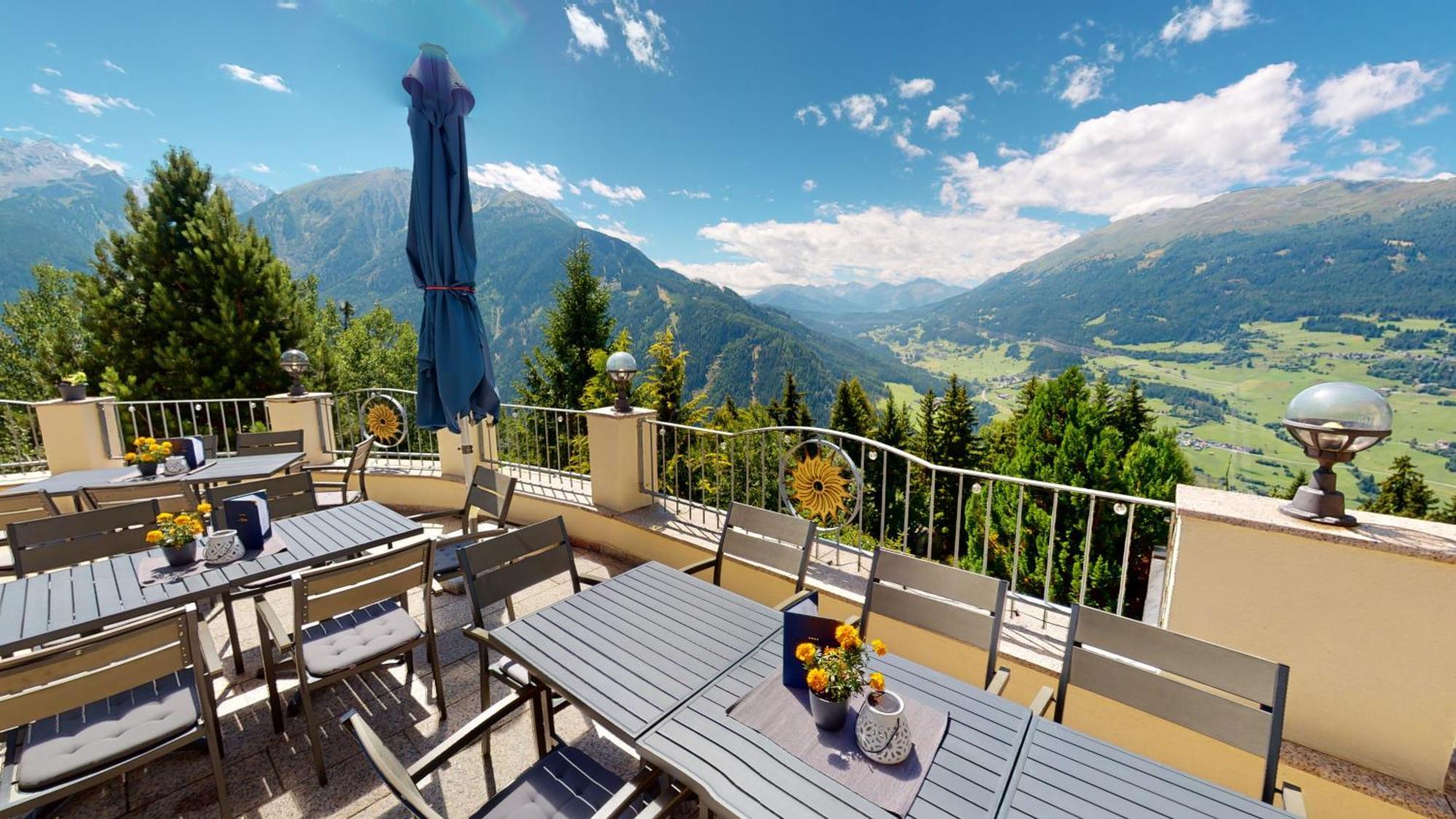 Wellness Aparthotel Panorama Alpin - Ferienwohnungen Jerzens Im Pitztal Luaran gambar