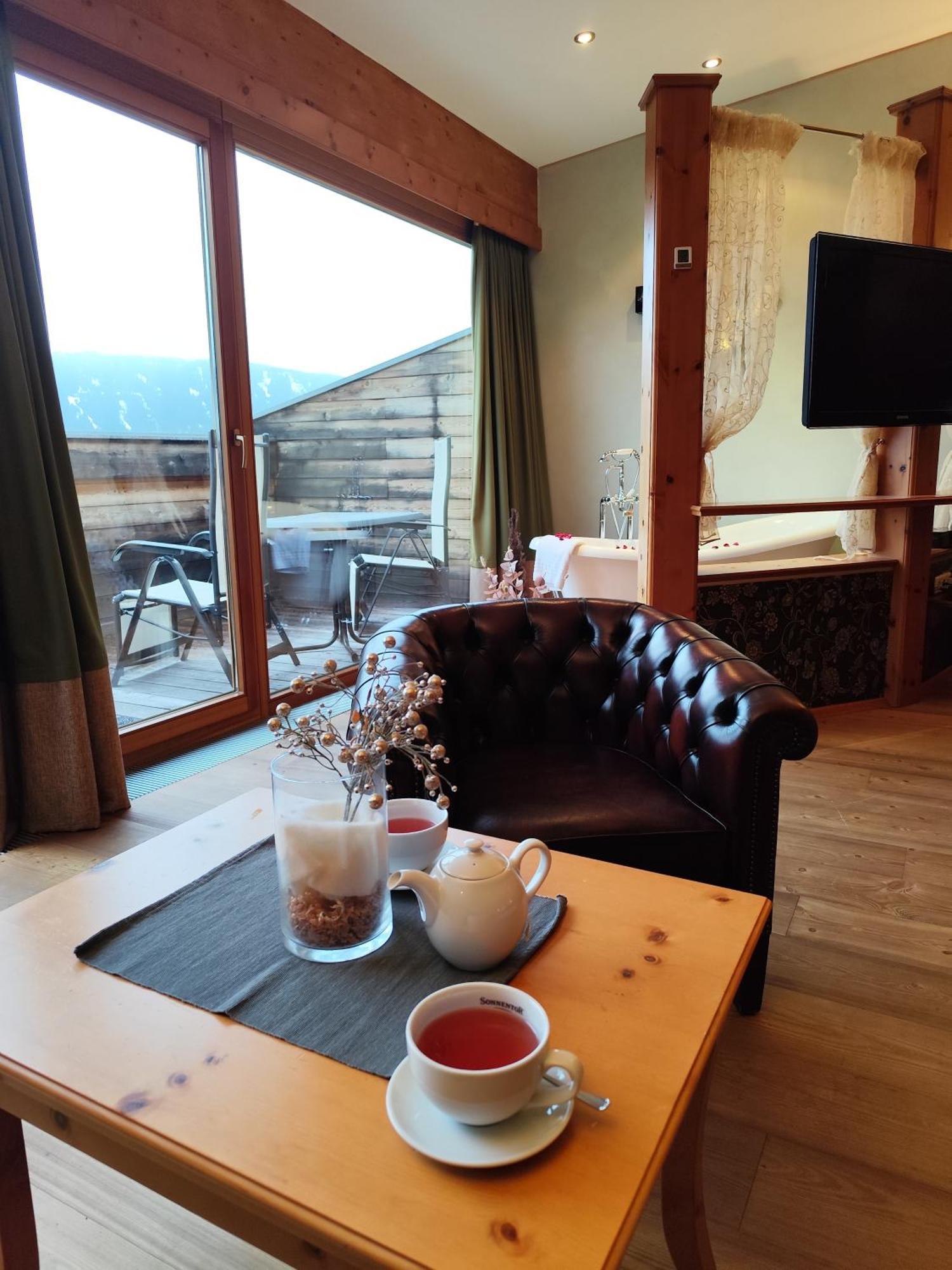 Wellness Aparthotel Panorama Alpin - Ferienwohnungen Jerzens Im Pitztal Luaran gambar
