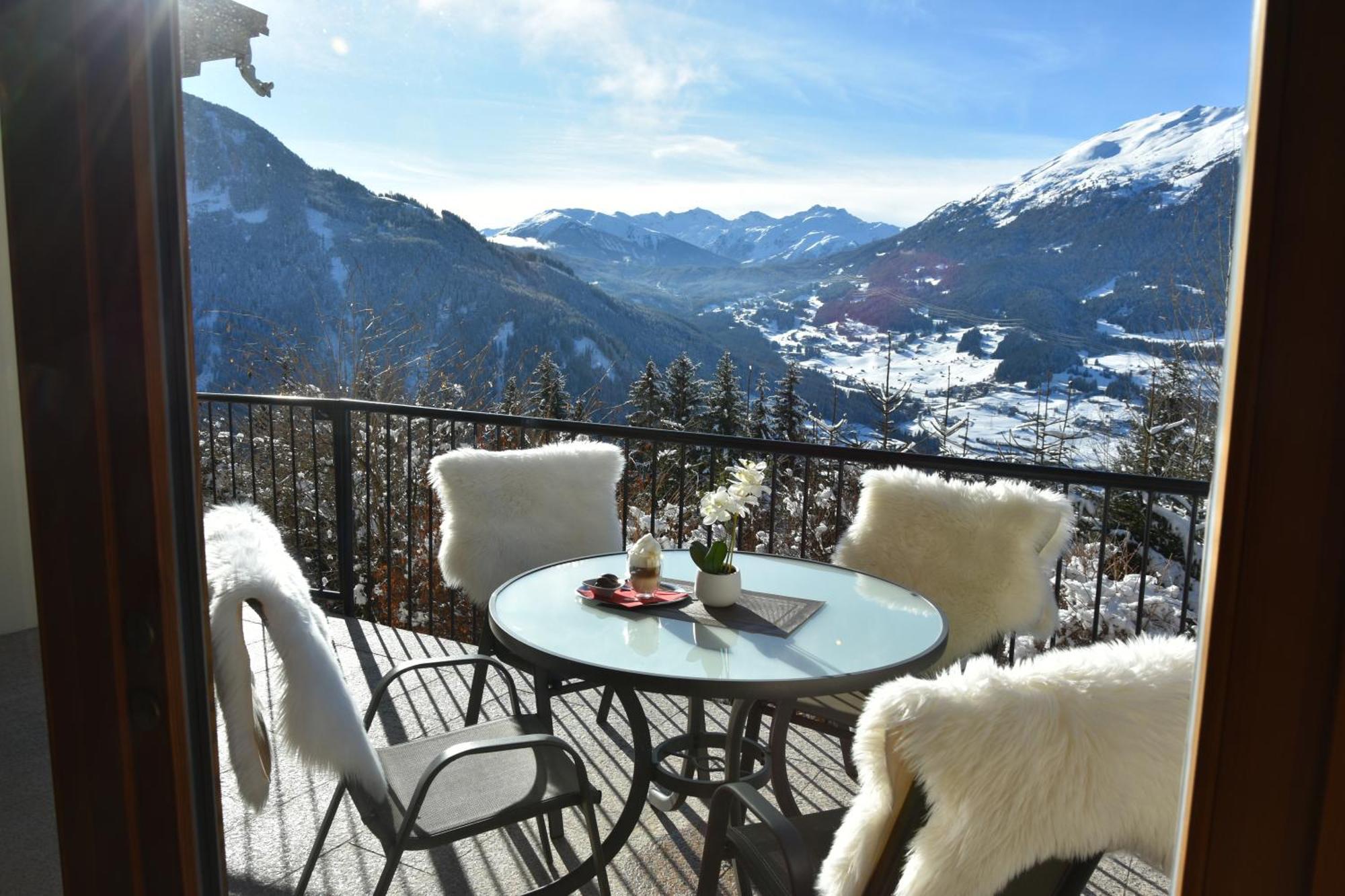 Wellness Aparthotel Panorama Alpin - Ferienwohnungen Jerzens Im Pitztal Luaran gambar