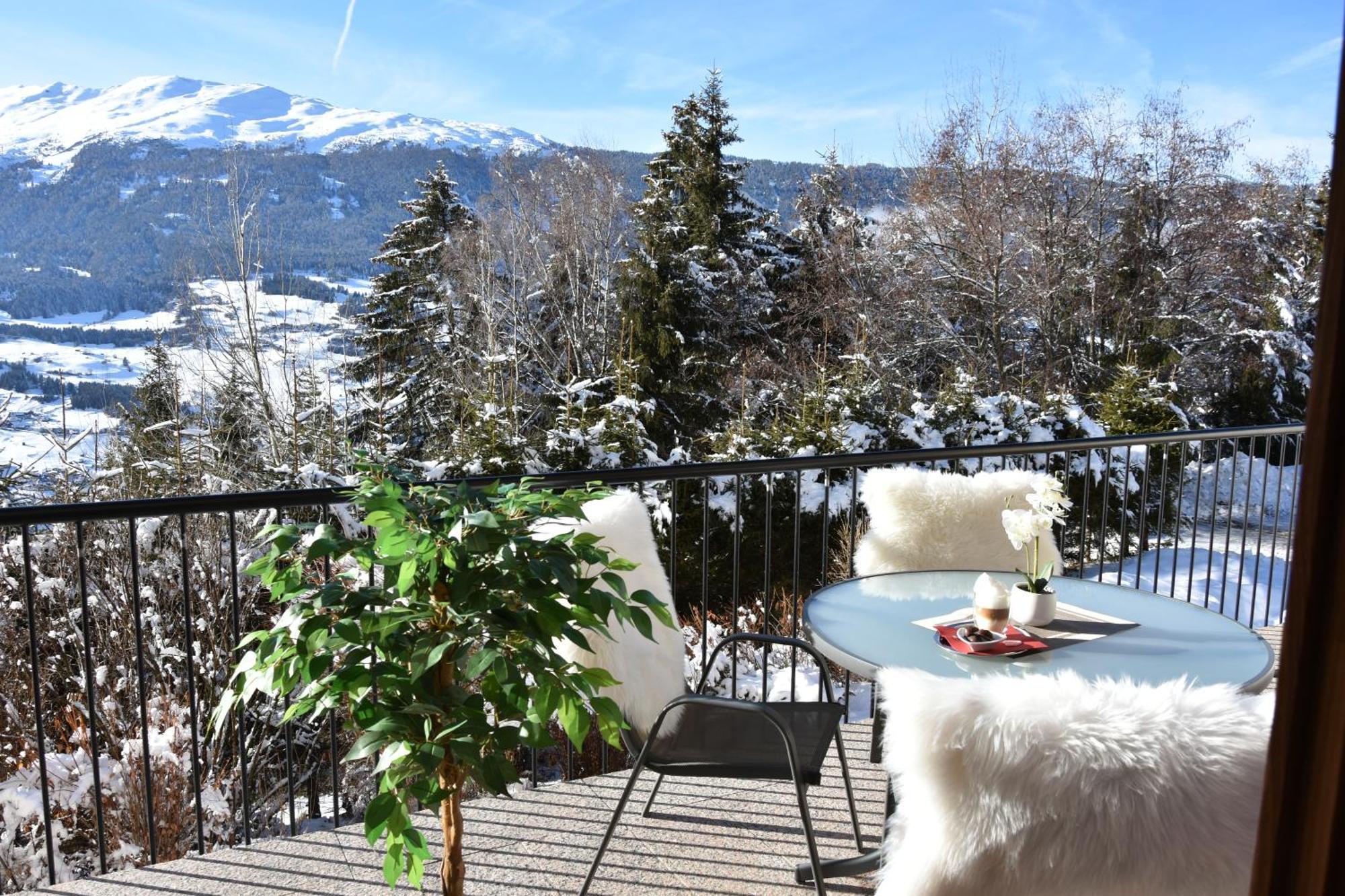 Wellness Aparthotel Panorama Alpin - Ferienwohnungen Jerzens Im Pitztal Luaran gambar